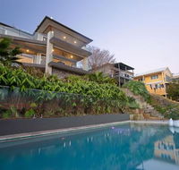 Absolute Waterfront Lakehouse Fishing Point Waterfront Pool Jetty - Foster Accommodation