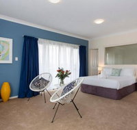 Bella Vista Townhouse with Views - Foster Accommodation