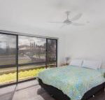 18 Rest Point - Foster Accommodation