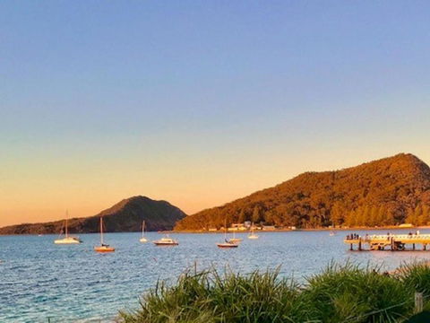 C A L M At Beautiful Shoal Bay - Foster Accommodation 1