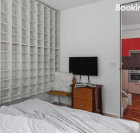 Heart of Sandringham Apartment by Ready Set Host - Foster Accommodation