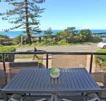 Unit 1 Phoenix Apartments Coolum Beach - Foster Accommodation