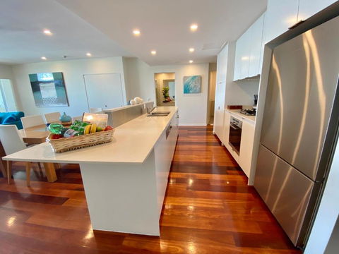Absolute Beachfront Cabarita Beach Ocean Views 3 Bed Apartment - Foster Accommodation 2