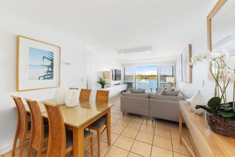 Apartment 5 Commodore - Foster Accommodation 3