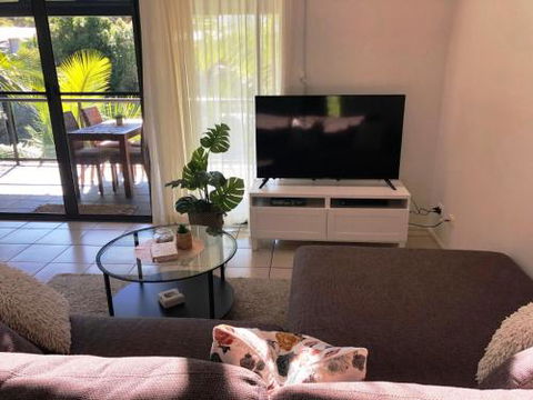 Baden 86 Rainbow Shores Walk To Beach Top Floor Air Conditioned Unit - Foster Accommodation 2