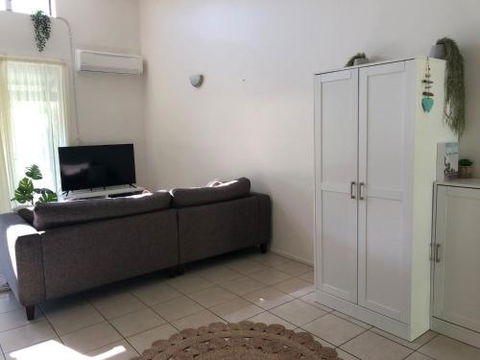 Baden 86 Rainbow Shores Walk To Beach Top Floor Air Conditioned Unit - Foster Accommodation 6