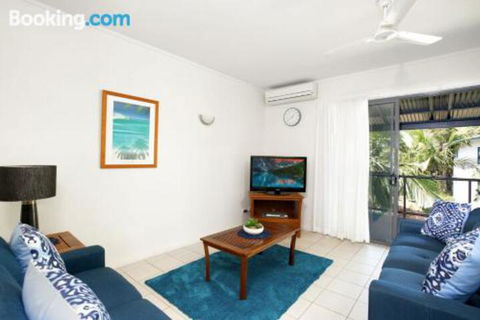 Baden 51 Rainbow Shores Air Conditioned Walk To Beach Swimming Pools - Foster Accommodation 0