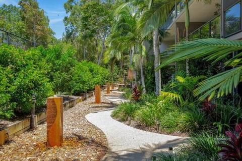 Baden 46 Rainbow Shores Walk To Beach Top Floor Air Conditioned Unit Pools - Foster Accommodation 2