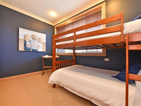 Wangi Waterfront Delight Estate Waterfront Reserve Home - Foster Accommodation 2