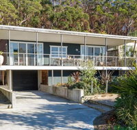 Palmwood at Hyams Beach 4pm Check Out Sundays - Foster Accommodation