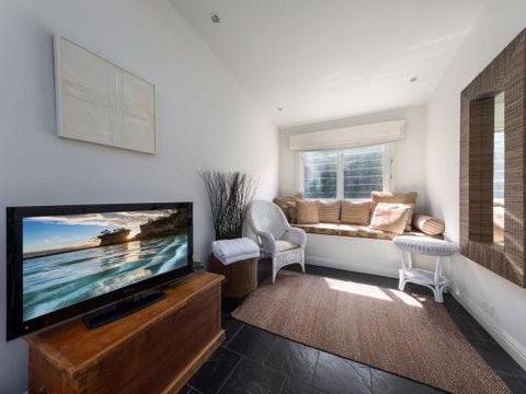 THE BEACH HOUSE Gerroa 4pm Check Out Sundays - Foster Accommodation 2