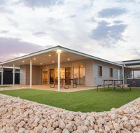 4 Corella Court Brand New Magnificent Marina Home With Wi Fi - Foster Accommodation