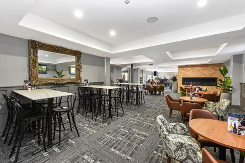 Great Northern Hotel - Foster Accommodation 4
