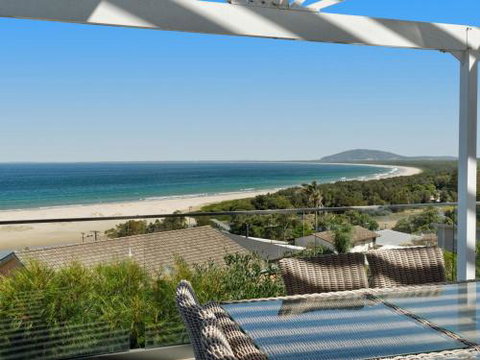 NANNY & POPPYS BEACH HOUSE Gerroa 4pm Check Out Sundays - Foster Accommodation 3