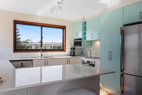 Three Palms - Foster Accommodation 6