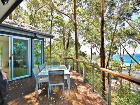 Aqua Pure At Hyams Beach 4pm Check Out Sundays - Foster Accommodation 5