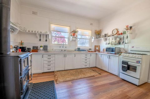 The Cottage Bondonga - Foster Accommodation 1