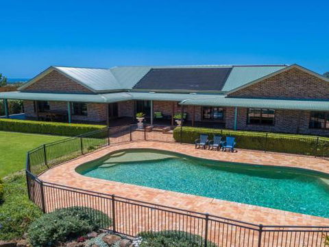 GULL HOUSE Kiama 4pm Check Out Sundays - Foster Accommodation 0