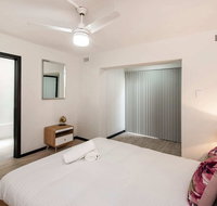 Convenient 1BR Apartment Close to Foreshore  Cbd - Foster Accommodation