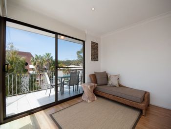 Endeavour Unit 3 / 13 Ondine Close - Foster Accommodation 1