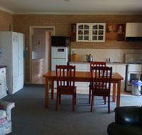 Bay City Views - Foster Accommodation