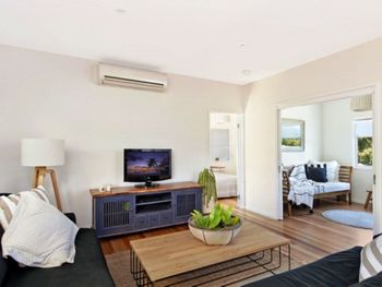 Bali Blue - Foster Accommodation 0