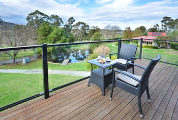 Araluen Lodge & Villas - Foster Accommodation 5