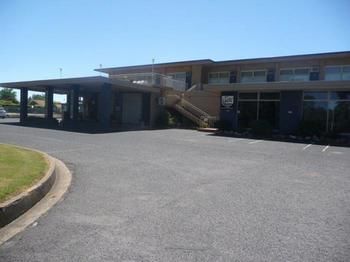 Oriana Motor Inn - Foster Accommodation 0