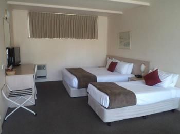 Oriana Motor Inn - Foster Accommodation 1