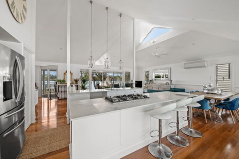 Summerville House - Foster Accommodation 4