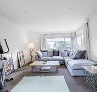 Lots Love Life Garden View Amazing Five Bedrooms - Foster Accommodation
