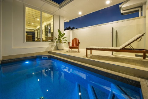 Reflections Villa 3 - Foster Accommodation 1
