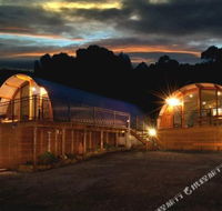 Bruny Island Accommodation 43 Degrees Beachside Studio Spa Apartments 1 - Foster Accommodation