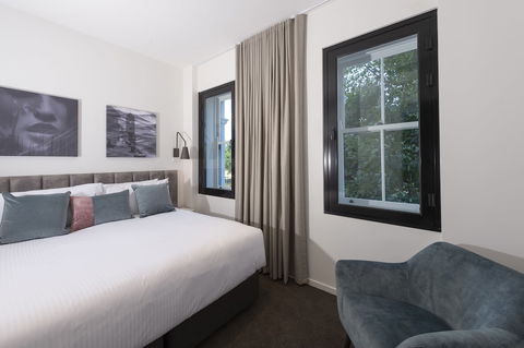 R Hotel Geelong - Foster Accommodation 4