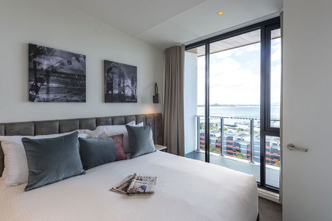 R Hotel Geelong - Foster Accommodation 3