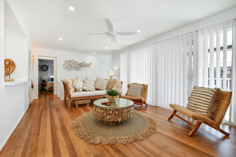 Rosies Bach - BUNA5 - Foster Accommodation 6