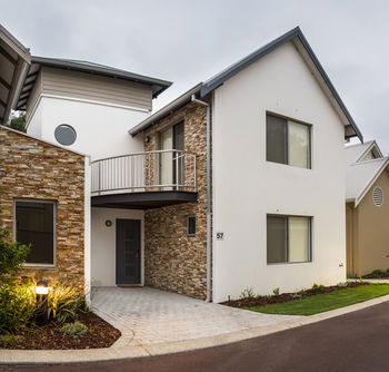 Forte Capeview Apartments - Foster Accommodation 2
