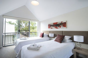 Forte Capeview Apartments - Foster Accommodation 4