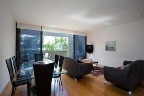 Anglesea Surf Beach Apartments - Foster Accommodation 2