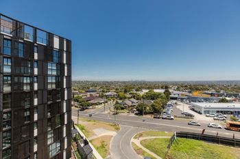 Super Spacious City View Apartments - Foster Accommodation 6