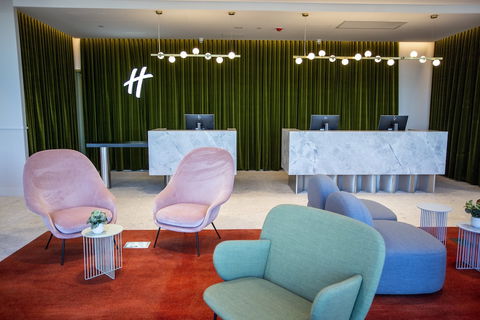 Holiday Inn Werribee, An IHG Hotel - Foster Accommodation 6