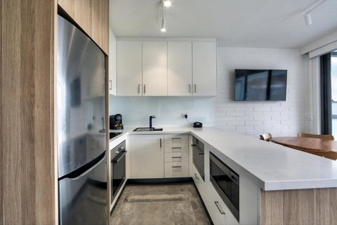 Snow Ski Apartments 23 - Foster Accommodation 4