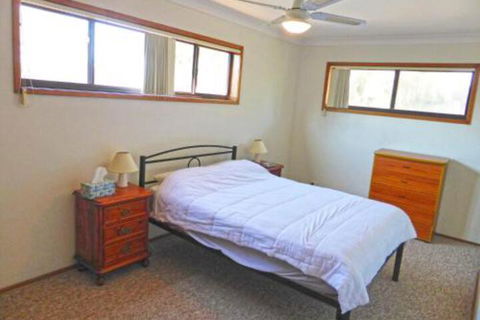 Dolphins Delight At Culburra Beach - Foster Accommodation 7