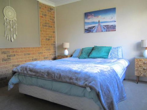 BAROONA By THE BEACH - Foster Accommodation 3