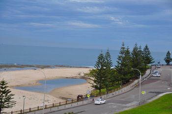 Luxury Beach Escape 90mins From Sydney - Foster Accommodation 4
