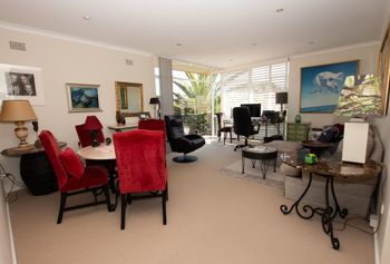North Sydney Art Bed & Breakfast - Foster Accommodation 0