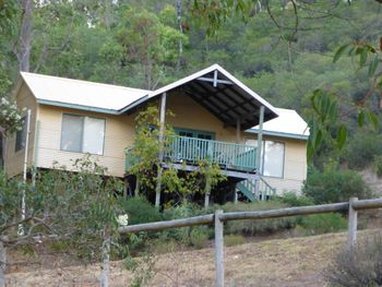 Nannup Valley Chalets - Foster Accommodation 2