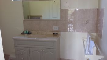 Nannup Valley Chalets - Foster Accommodation 6