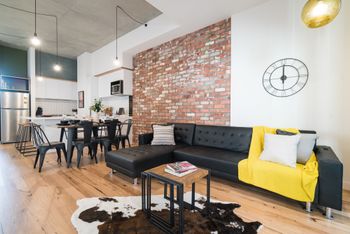 Phoenix On Curzon Rejuvenate Stays - Foster Accommodation 3