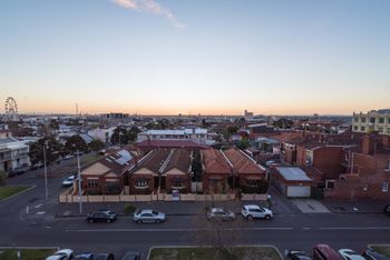 Phoenix On Curzon Rejuvenate Stays - Foster Accommodation 4